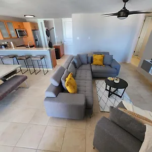 https://hillside-village-retreat.top-hotels-puertorico.com