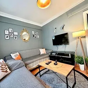 Pera Apartment
