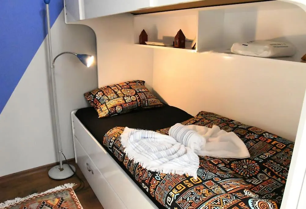 Taksim Pera House Apartment Istanbul Turkey